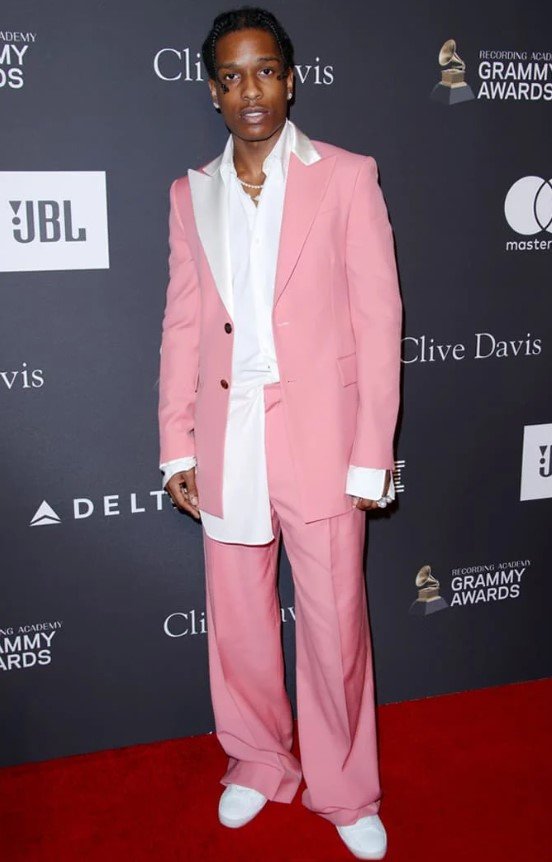 Oversized Blazers and Tailored Suits