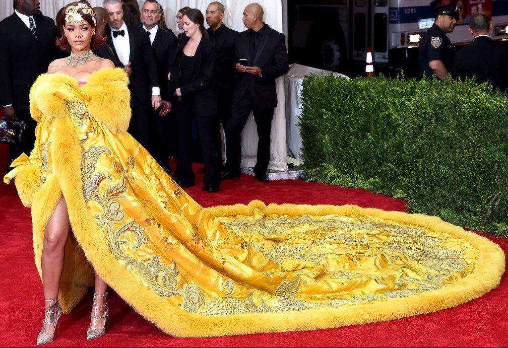 Rihanna at the 2015 Met Gala